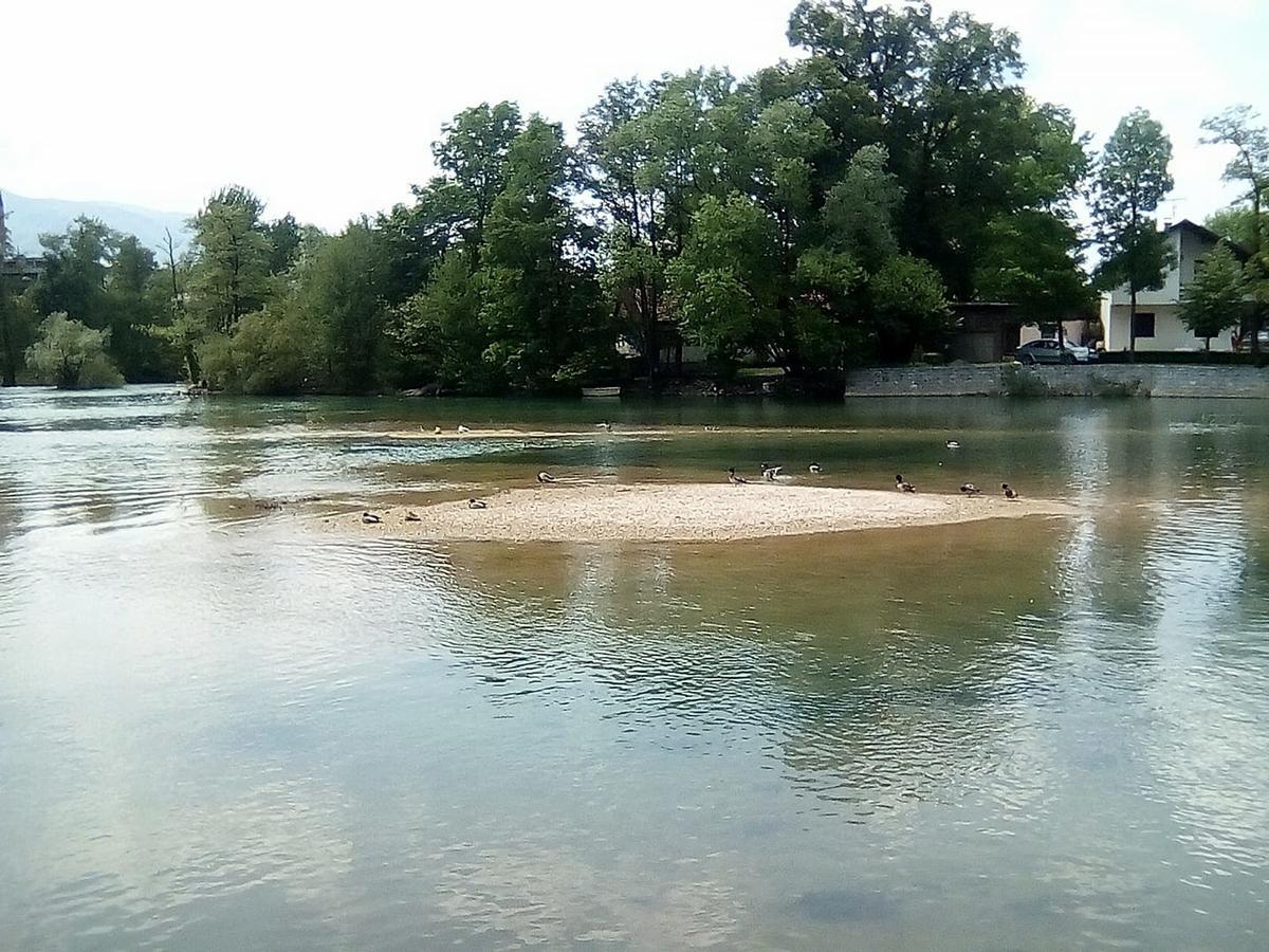 Guesthouse Una 1 Bihać Zewnętrze zdjęcie