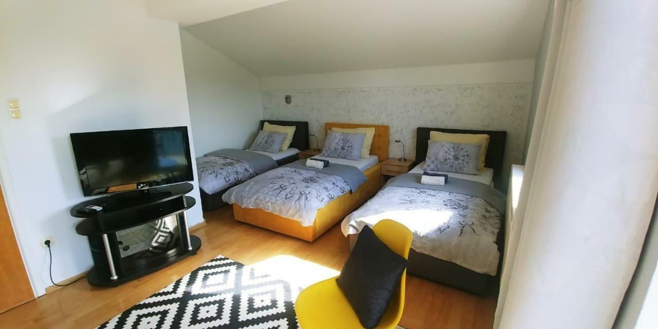 Guesthouse Una 1 Bihać Zewnętrze zdjęcie